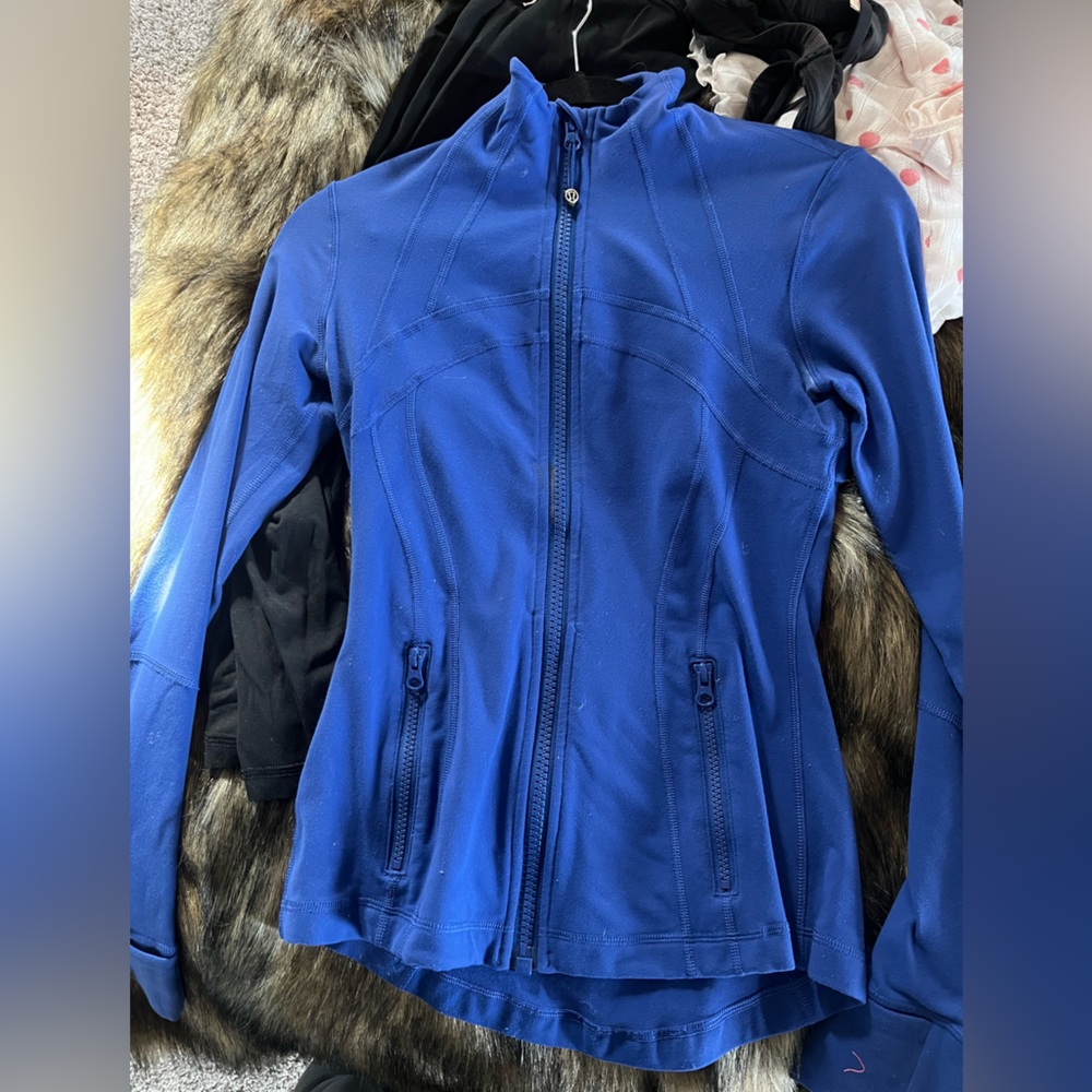 Royal blue lululemon define jacket size 4